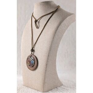 Boho Wooden Pendant Necklace Floral Mosaic Adjustable Suede Cord